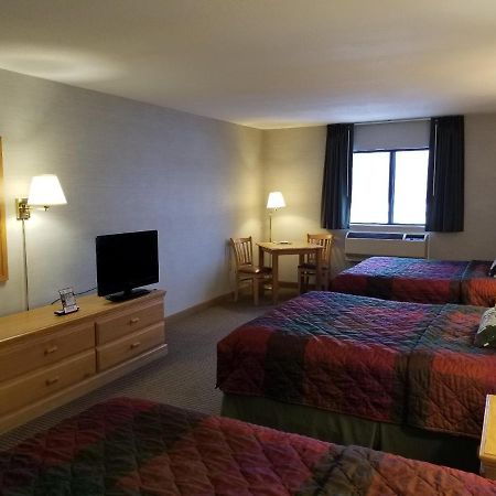 All Seasons Resort Kalkaska Exterior photo