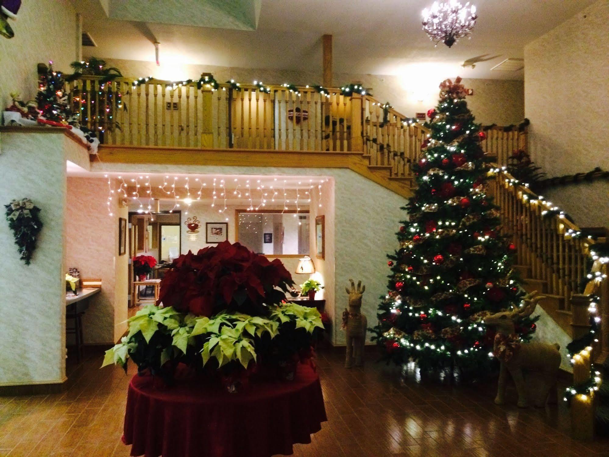 All Seasons Resort Kalkaska Exterior photo