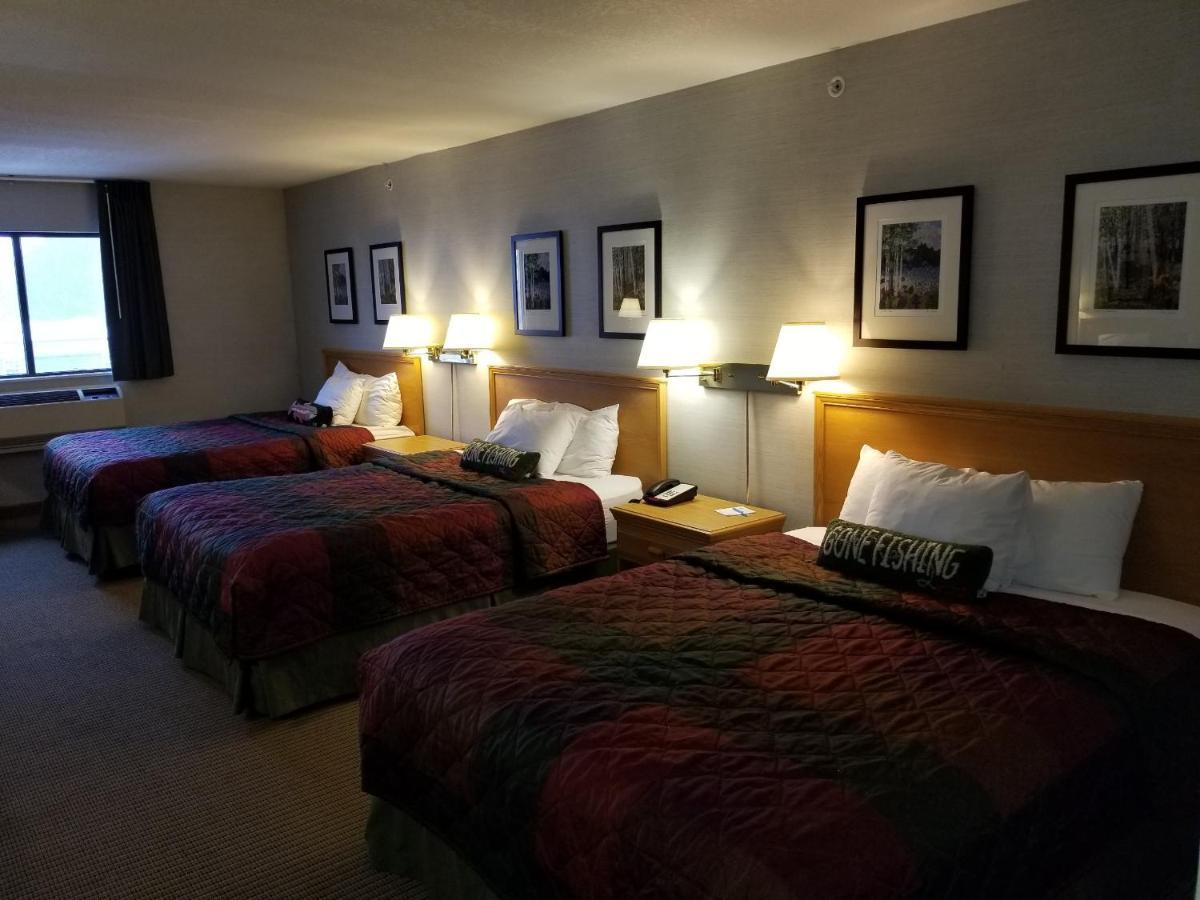 All Seasons Resort Kalkaska Exterior photo